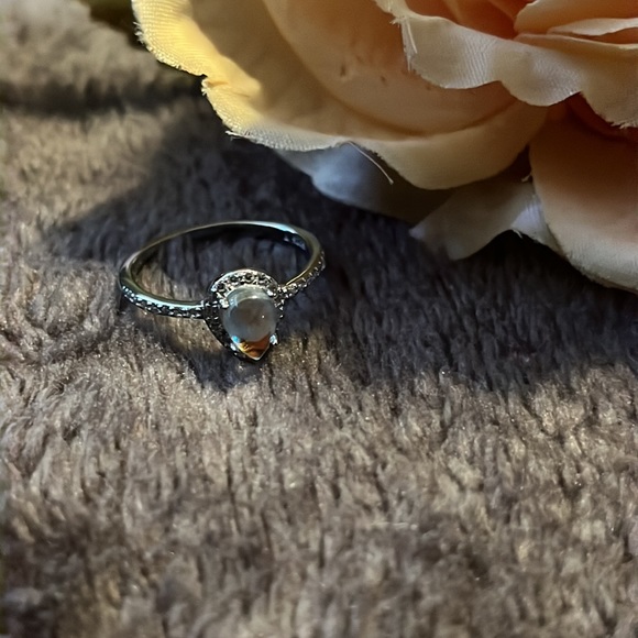 New gorgeous sterling silver water drop moonstone ring size 7 - Picture 12 of 15